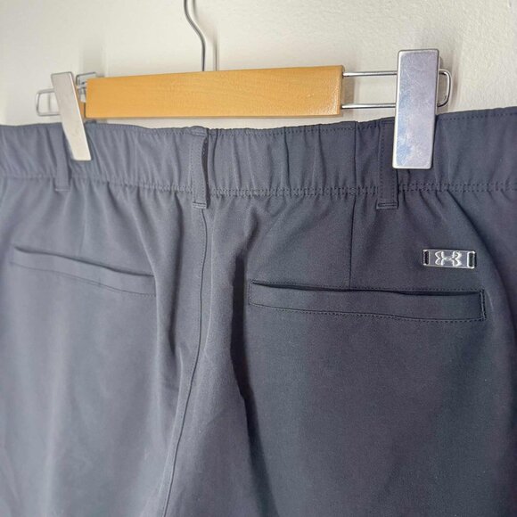 Under Armour Men's Shorts Pockets Black Size 10 - Picture 7 of 8